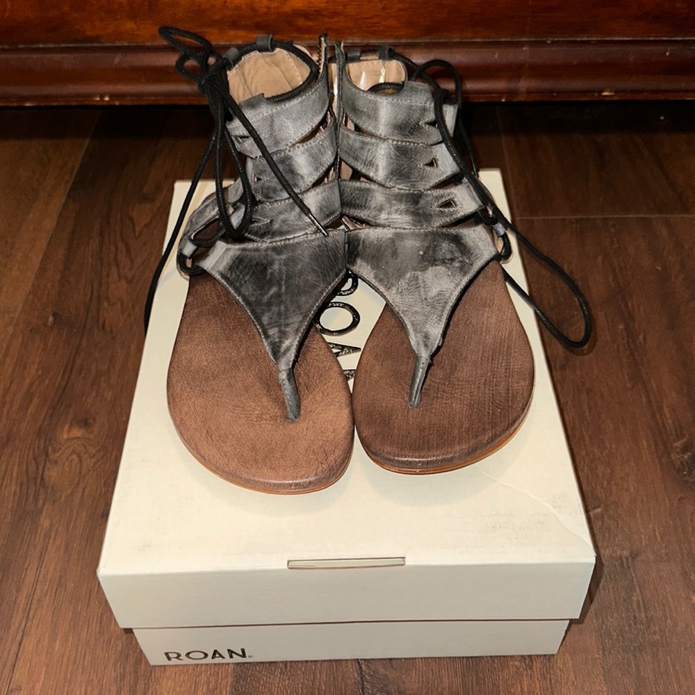 Roan gladiator sandals